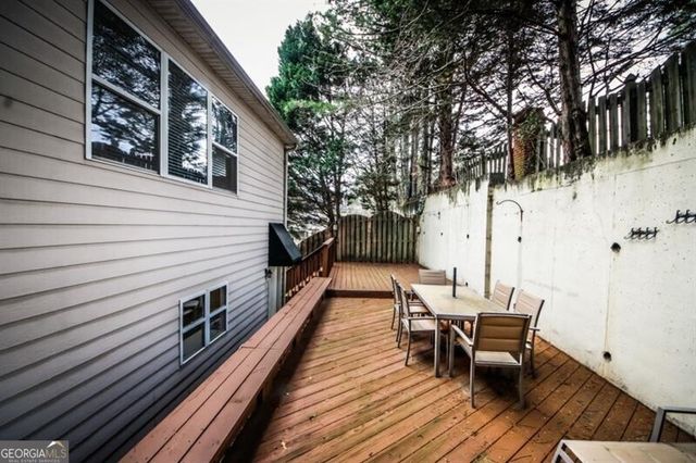 1354 Brookhaven Village Circle NE, Brookhaven, GA 30319