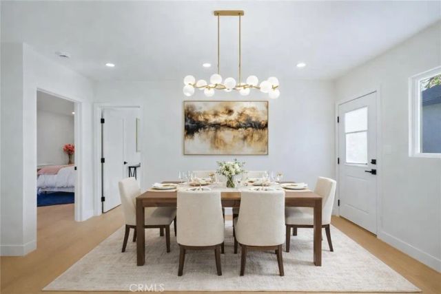 5104 8th Avenue, Los Angeles, CA 90043