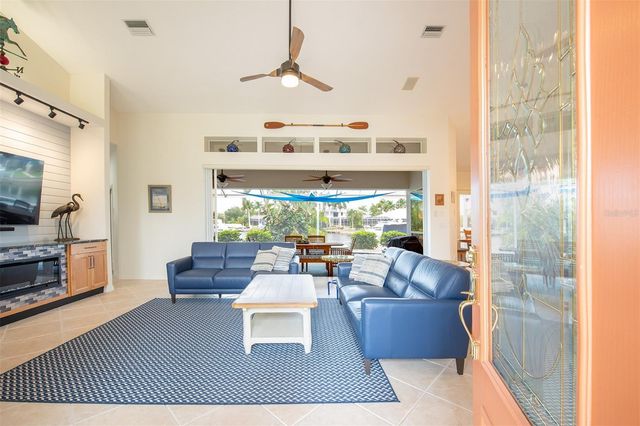 1711 LOS ALAMOS DRIVE, Punta Gorda, FL 33950