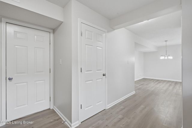 6311 Cottage Field Cir, Louisville, KY 40218