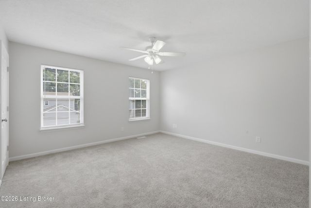 6311 Cottage Field Cir, Louisville, KY 40218