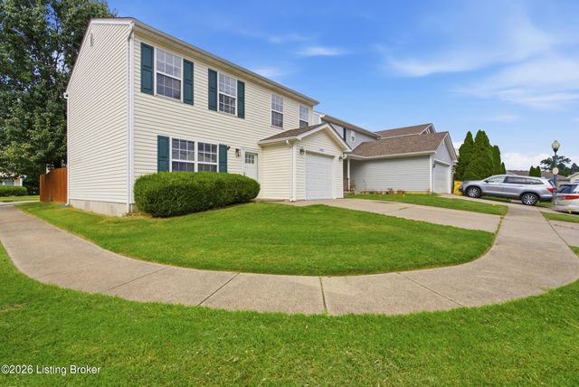 6311 Cottage Field Cir, Louisville, KY 40218