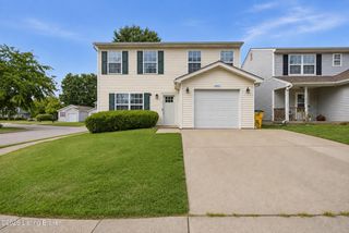 6311 Cottage Field Cir, Louisville, KY 40218