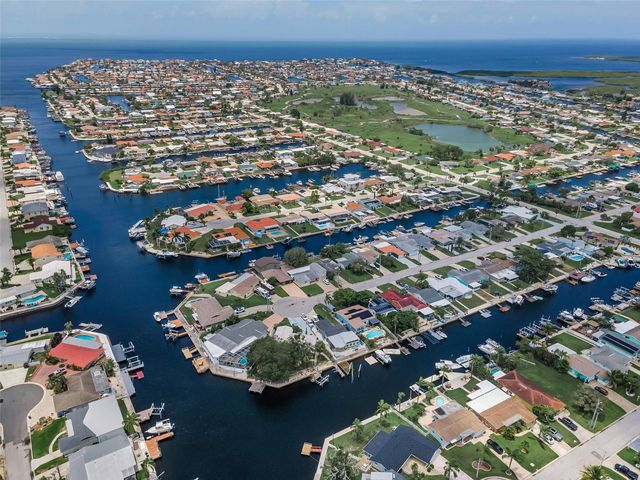 4946 BLUE HERON DRIVE, New Port Richey, FL 34652