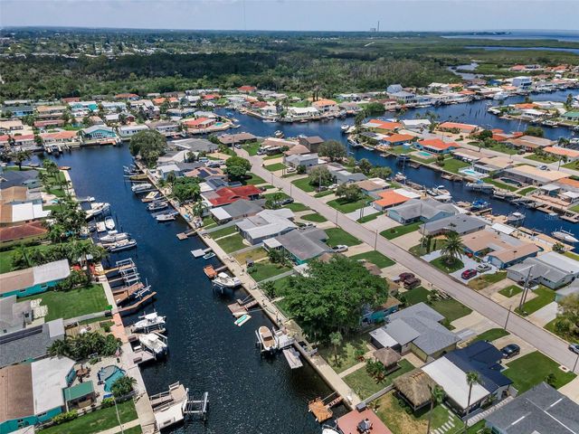 4946 BLUE HERON DRIVE, New Port Richey, FL 34652