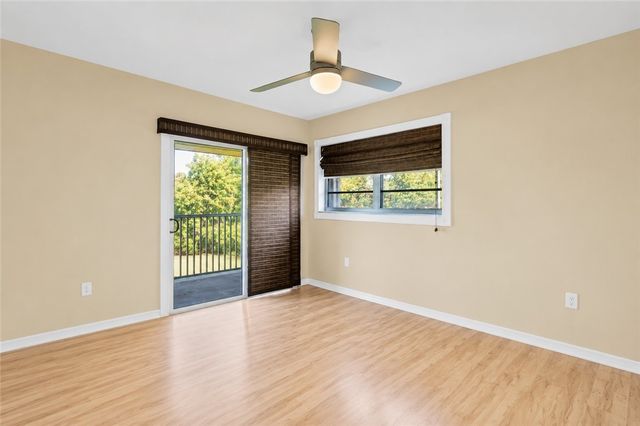 107 Spring Lake Court 206, Vero Beach, FL 32962
