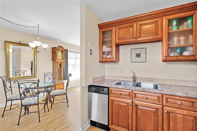 107 Spring Lake Court 206, Vero Beach, FL 32962
