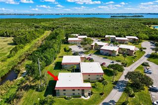 107 Spring Lake Court 206, Vero Beach, FL 32962
