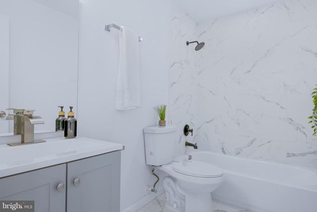 6112 PERRY ST, Landover, MD 20785