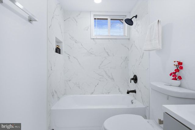 6112 PERRY ST, Landover, MD 20785