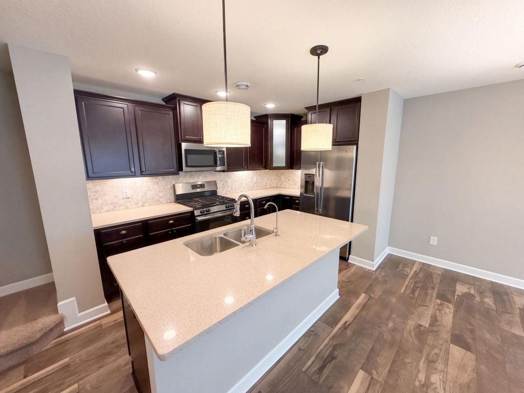 9873 5th Street Lane N, Lake Elmo, MN 55042 — photo 2