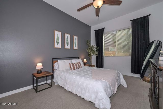 16872 W Vereda Solana Drive, Surprise, AZ 85387