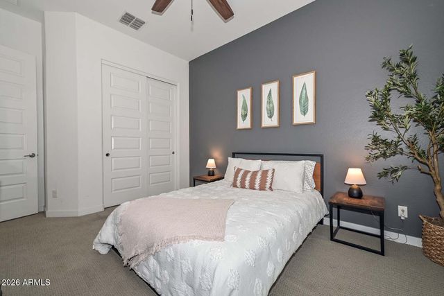 16872 W Vereda Solana Drive, Surprise, AZ 85387