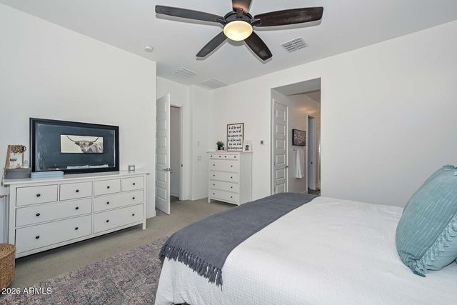 16872 W Vereda Solana Drive, Surprise, AZ 85387