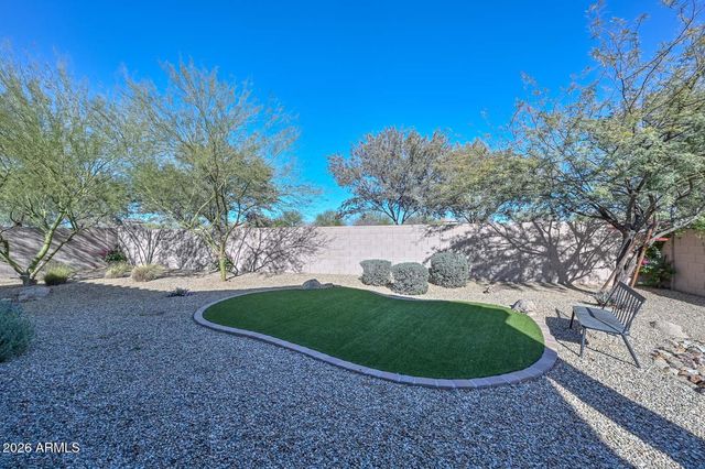 16872 W Vereda Solana Drive, Surprise, AZ 85387