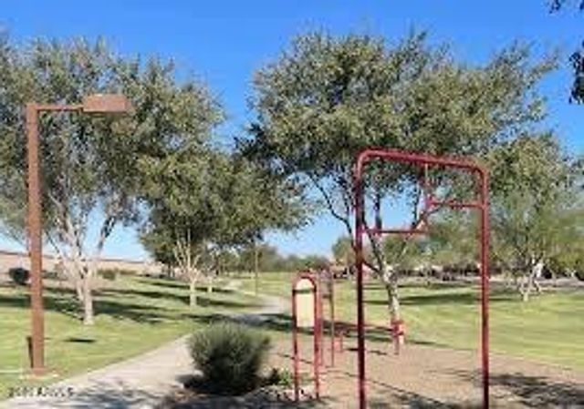 16872 W Vereda Solana Drive, Surprise, AZ 85387