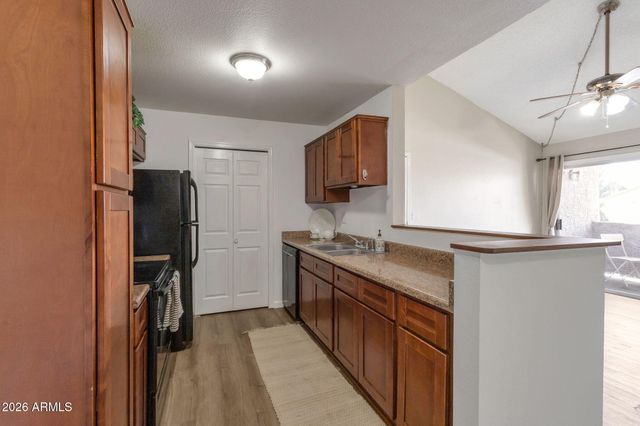 623 W GUADALUPE Road 214, Mesa, AZ 85210