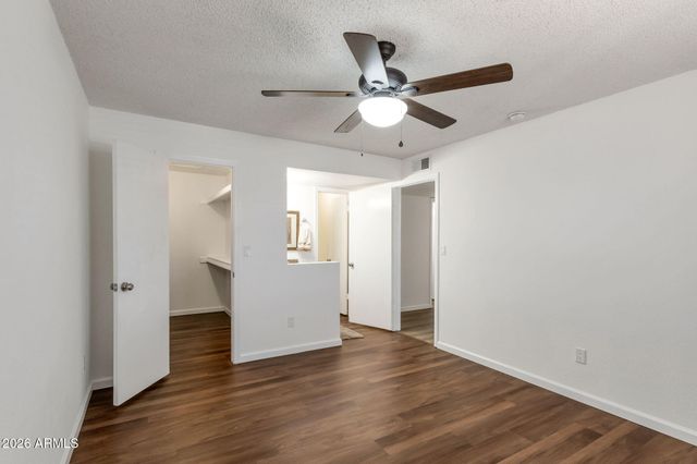 623 W GUADALUPE Road 214, Mesa, AZ 85210