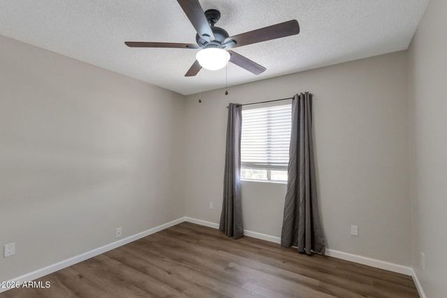 623 W GUADALUPE Road 214, Mesa, AZ 85210