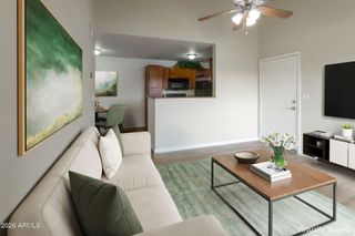 623 W GUADALUPE Road 214, Mesa, AZ 85210