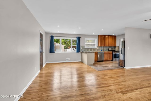494 New York Avenue, Brick, NJ 08724