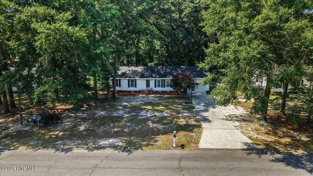 2444 Pine Knoll Drive, Kinston, NC 28504