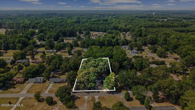 2444 Pine Knoll Drive, Kinston, NC 28504