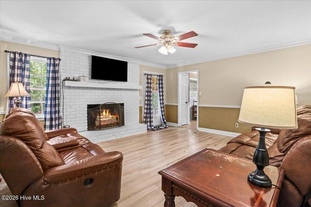2444 Pine Knoll Drive, Kinston, NC 28504
