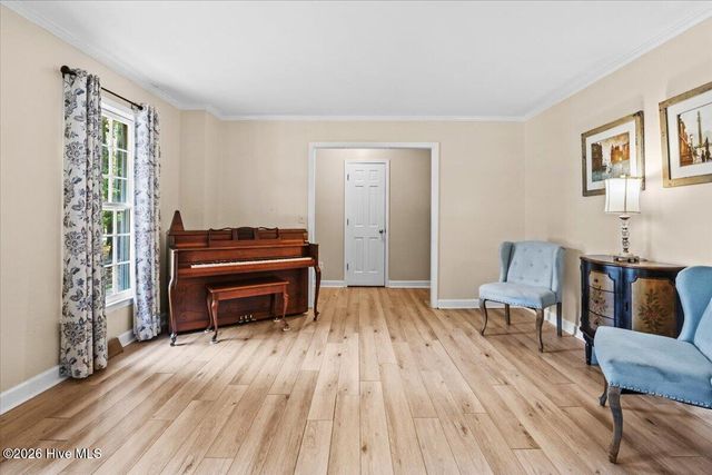 2444 Pine Knoll Drive, Kinston, NC 28504