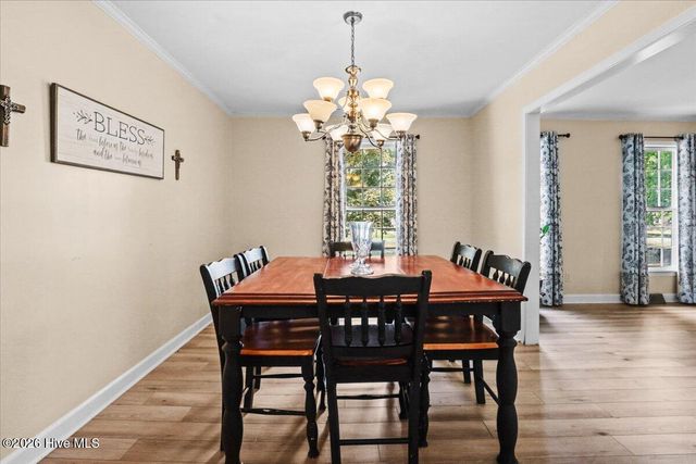 2444 Pine Knoll Drive, Kinston, NC 28504