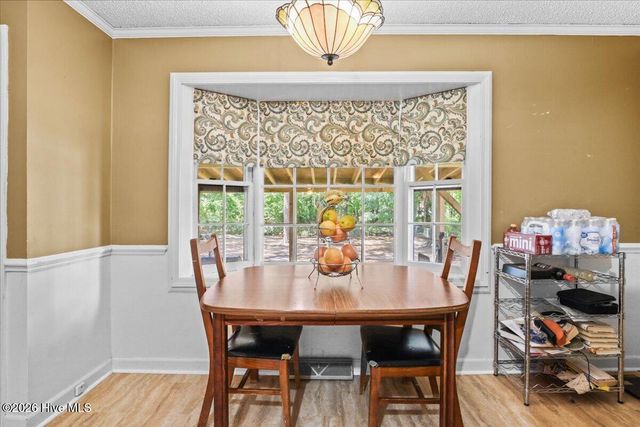 2444 Pine Knoll Drive, Kinston, NC 28504