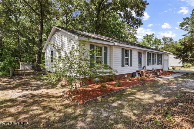 2444 Pine Knoll Drive, Kinston, NC 28504