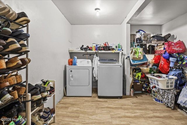 2444 Pine Knoll Drive, Kinston, NC 28504
