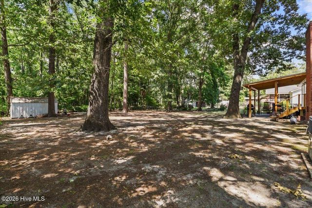 2444 Pine Knoll Drive, Kinston, NC 28504