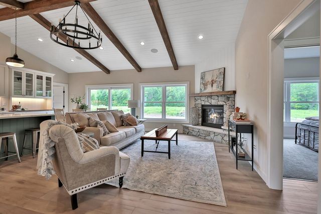 7591 255th Street, Wyoming, MN 55092