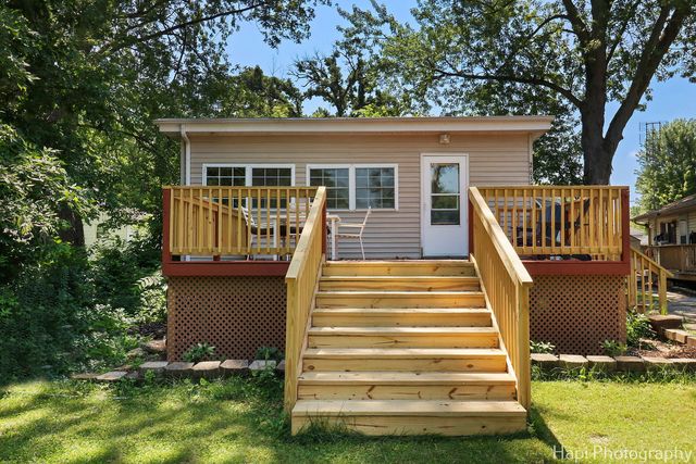 26377 W Marie Avenue, Antioch, IL 60002
