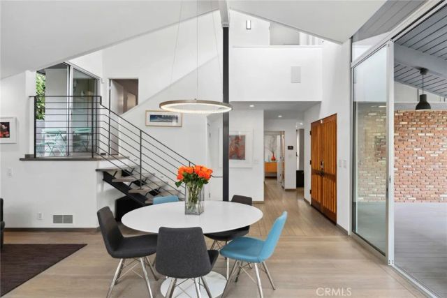1900 Catalina Street, Laguna Beach, CA 92651