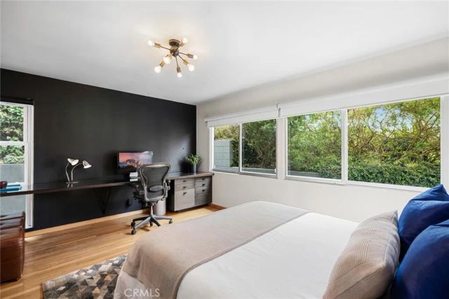 1900 Catalina Street, Laguna Beach, CA 92651