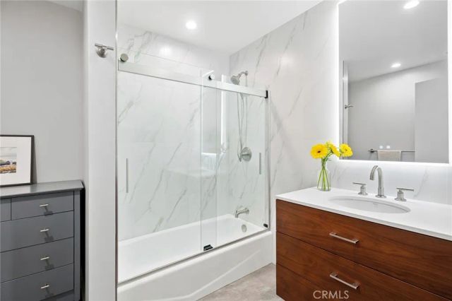 1900 Catalina Street, Laguna Beach, CA 92651