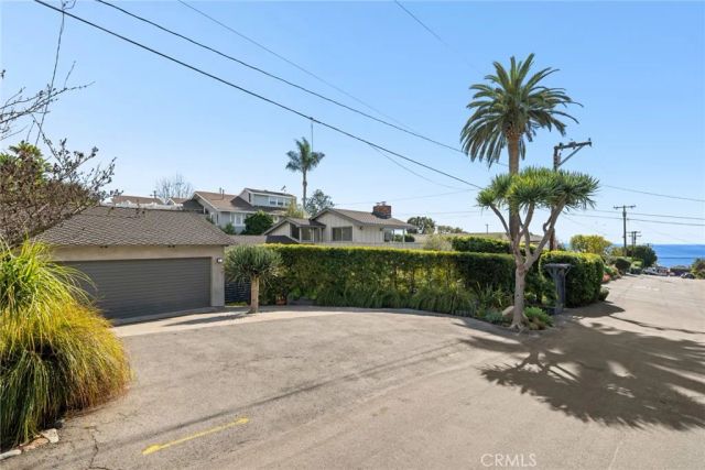 1900 Catalina Street, Laguna Beach, CA 92651