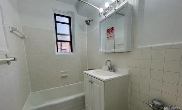 108-50 62rd Drive 4R, Forest Hills, NY 11375