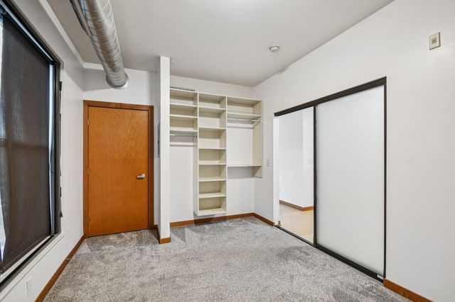 15 E Franklin Avenue 224, Minneapolis, MN 55404