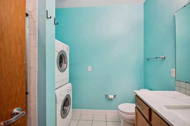 15 E Franklin Avenue 224, Minneapolis, MN 55404