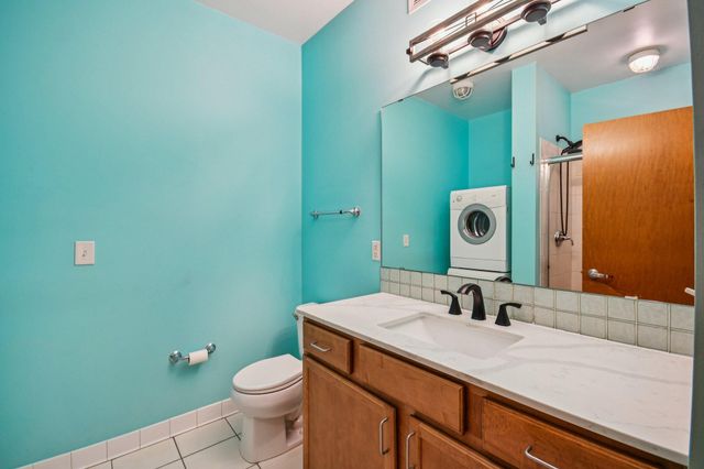 15 E Franklin Avenue 224, Minneapolis, MN 55404
