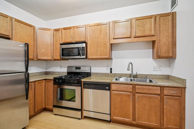 15 E Franklin Avenue 224, Minneapolis, MN 55404