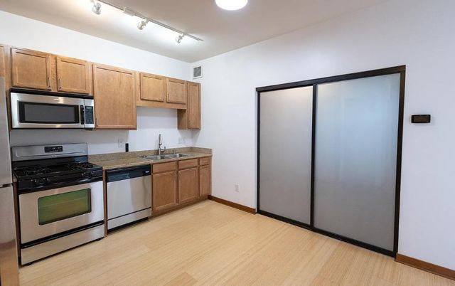 15 E Franklin Avenue 224, Minneapolis, MN 55404