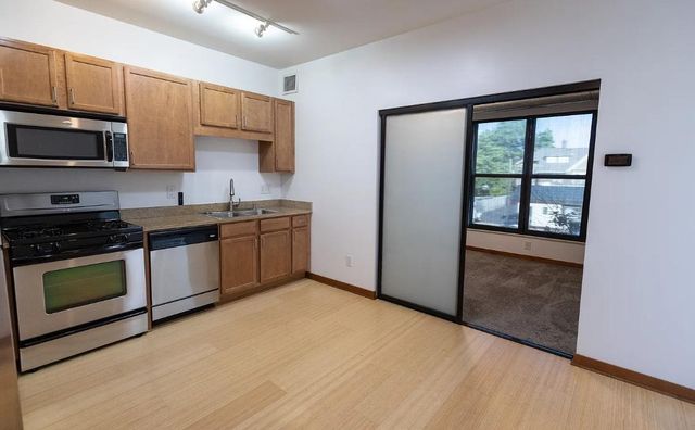 15 E Franklin Avenue 224, Minneapolis, MN 55404