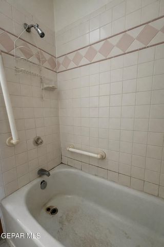 5901 SIMPIA Drive, El Paso, TX 79905