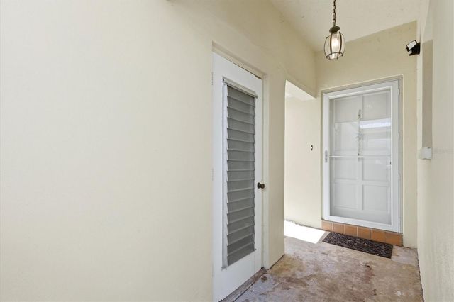 5887 TIDEWOOD AVENUE 2, Sarasota, FL 34231