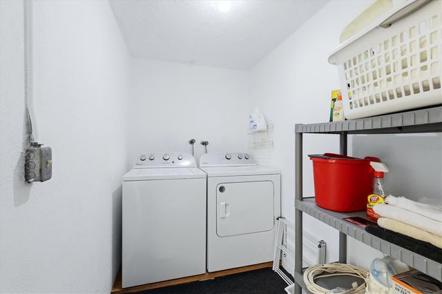 5887 TIDEWOOD AVENUE 2, Sarasota, FL 34231